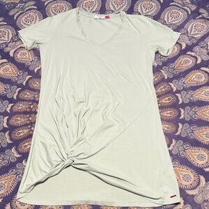 n: PHILANTHROPY Leonardo Knot Front Short Casual Shirtdress sage green